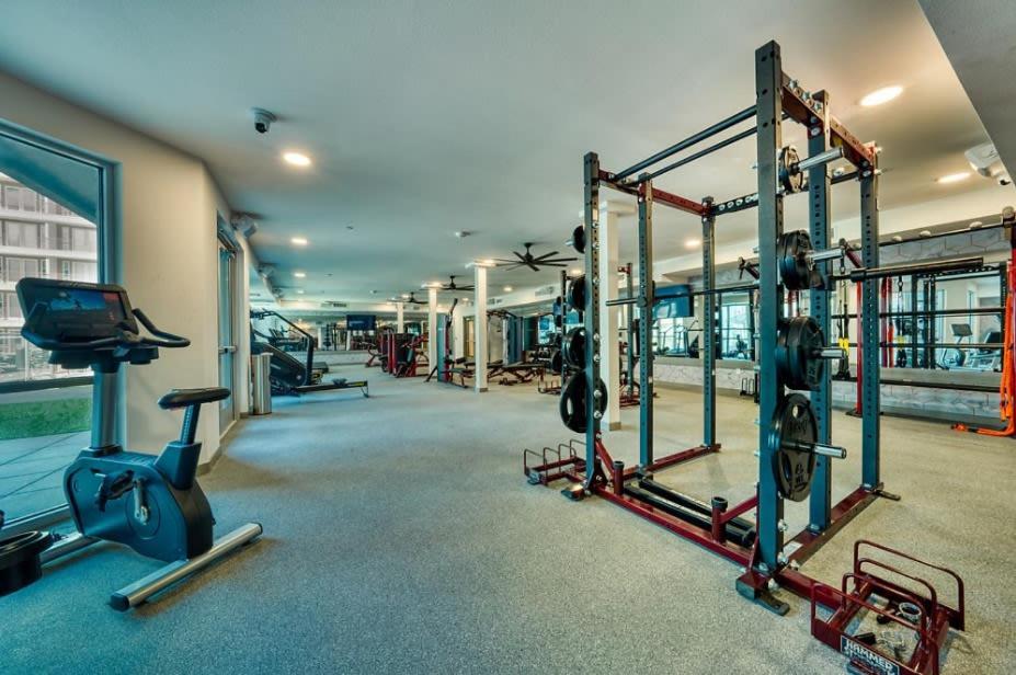 פיניקס Cozysuites Phx Roro Gym, Pool, Pets, Parking! #9 מראה חיצוני תמונה