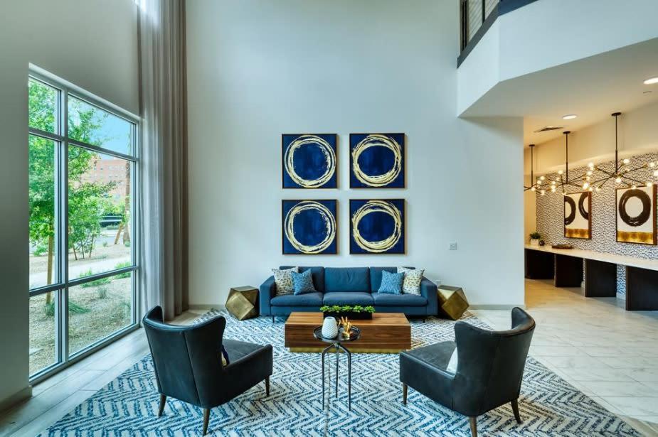 פיניקס Cozysuites Phx Roro Gym, Pool, Pets, Parking! #9 מראה חיצוני תמונה