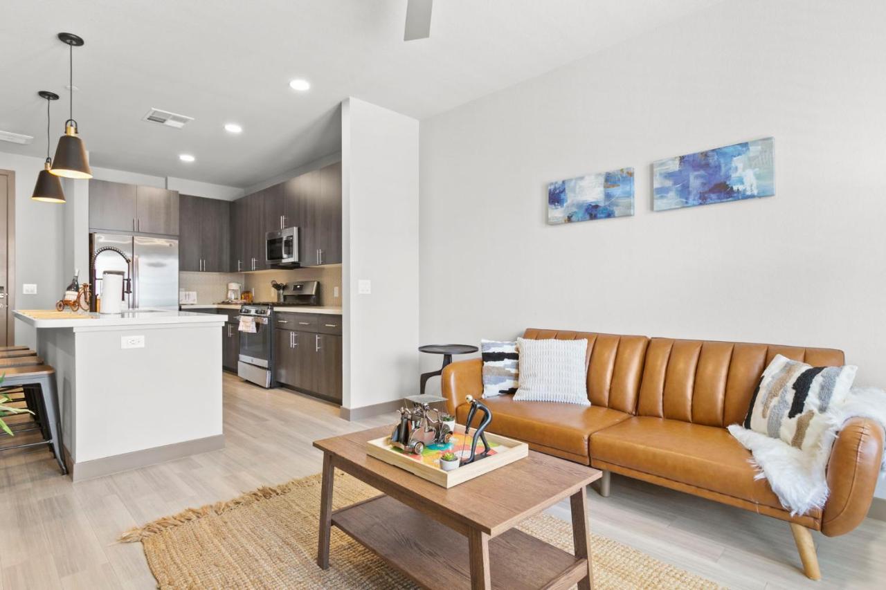 פיניקס Cozysuites Phx Roro Gym, Pool, Pets, Parking! #9 מראה חיצוני תמונה
